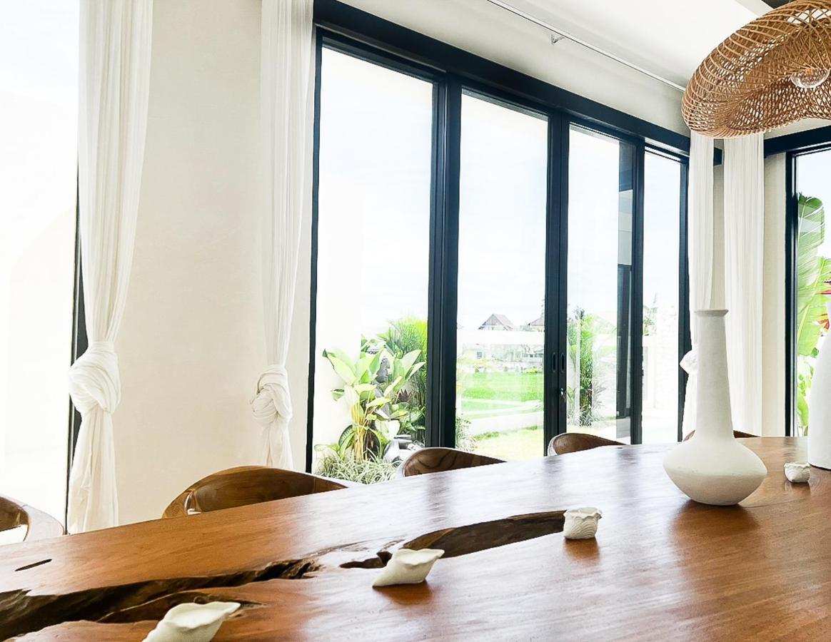 Villa Aurelia Canggu  Bagian luar foto